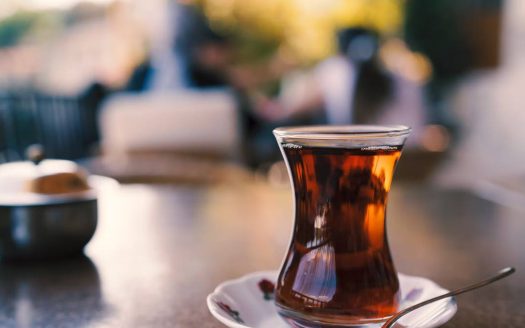 What is Turkish Tea and How to Make it (About Çay and Recipe)